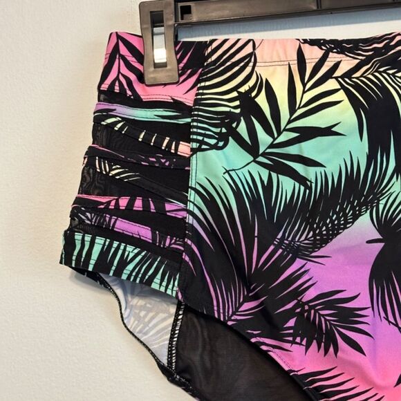 Torrid High-Rise Lattice Side Swim Bottom Palm Print 1X - Picture 7 of 16